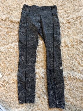 Lululemon Black Patterned Fast and Free 7/8 Length